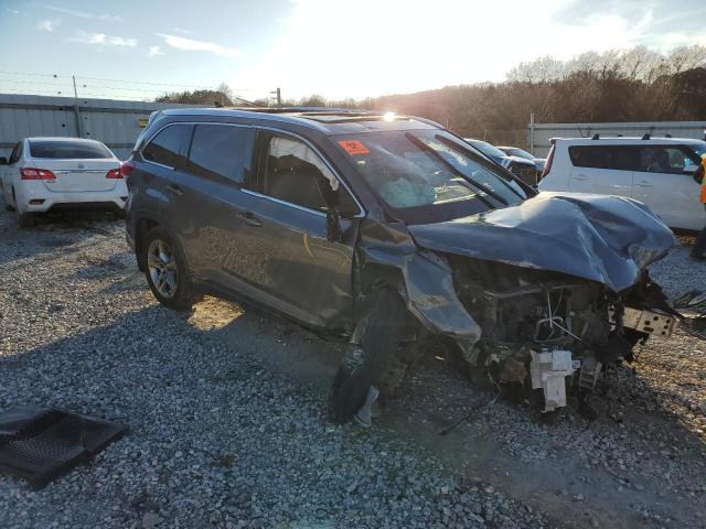 Photo 4 from auction – 2017 TOYOTA HIGHLANDER with VIN 5TDDZRFH9HS462736