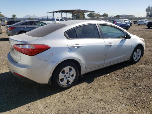 Photo 3 from auction – 2016 KIA FORTE LX with VIN KNAFK4A62G5510049