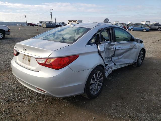 Photo 3 from auction – 2011 HYUNDAI SONATA GLS with VIN 5NPEB4AC5BH043254