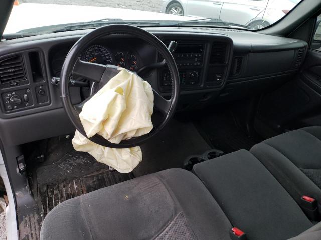 Photo 8 from auction – 2004 CHEVROLET SILVERADO with VIN 2GCEC19T741197274