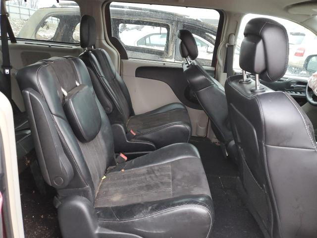 Photo 11 from auction – 2014 CHRYSLER TOWN & COU with VIN 2C4RC1CG9ER408622