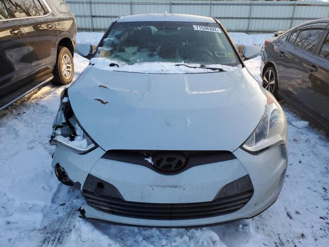 Photo 5 from auction – 2015 HYUNDAI VELOSTER with VIN KMHTC6AD7FU223254
