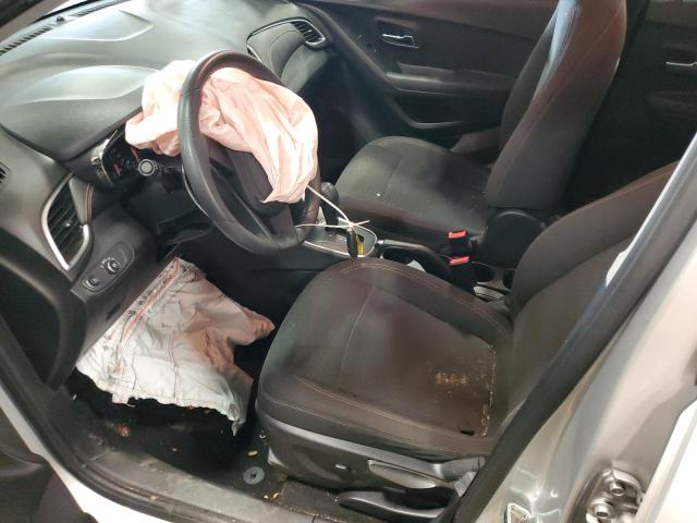 Photo 7 from auction – 2018 CHEVROLET TRAX LS with VIN KL7CJKSB5JB645699