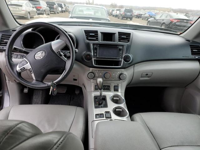Photo 8 from auction – 2013 TOYOTA HIGHLANDER with VIN 5TDBK3EH3DS242058