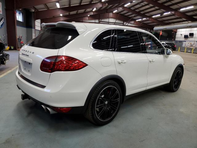 Photo 3 from auction – 2012 PORSCHE CAYENNE TU with VIN WP1AC2A26CLA80249