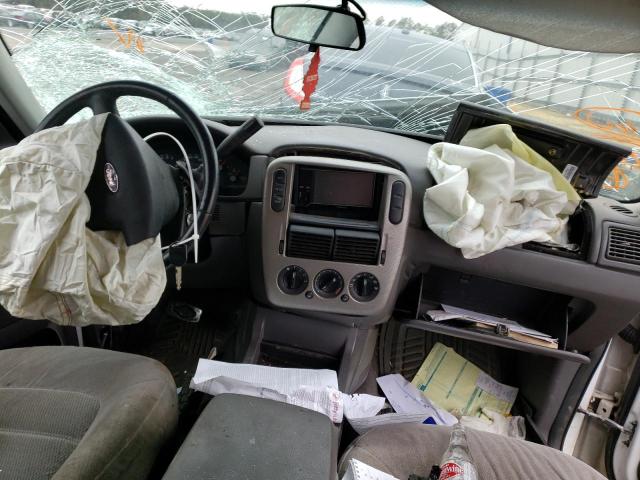 Photo 8 from auction – 2005 FORD EXPLORER X with VIN 1FMZU63K95UA02014