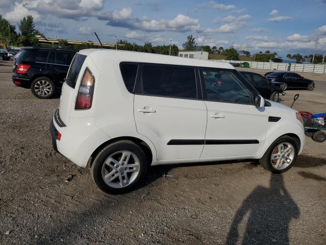 Photo 3 from auction – 2011 KIA SOUL + with VIN KNDJT2A21B7716696