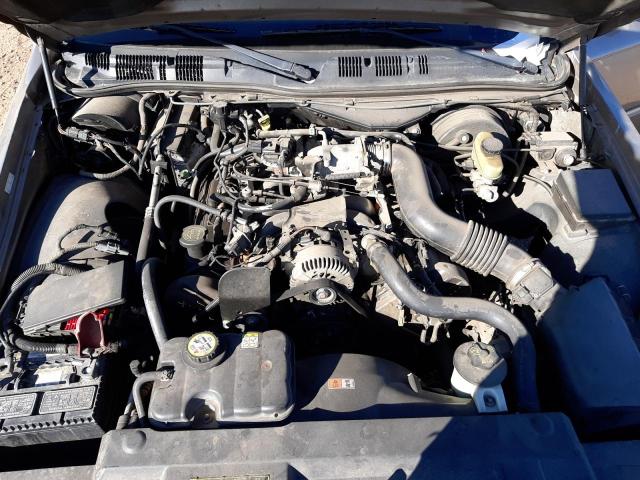 Photo 11 from auction – 2003 MERCURY GRAND MARQ with VIN 2MEFM75WX3X675928