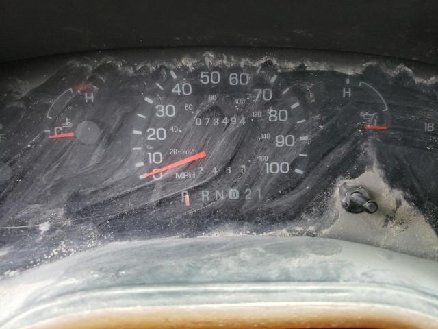 Photo 8 from auction – 2003 FORD ECONOLINE with VIN 1FDWE35S53HA47677