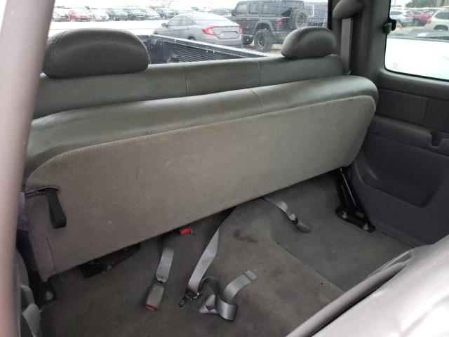 Photo 10 from auction – 1999 CHEVROLET SILVERADO with VIN 2GCEC19T8X1170055