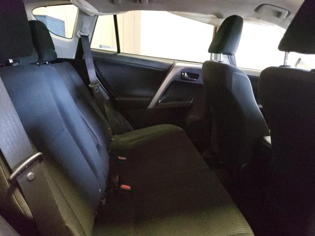 Photo 11 from auction – 2016 TOYOTA RAV4 LE with VIN JTMBFREV2GD187728