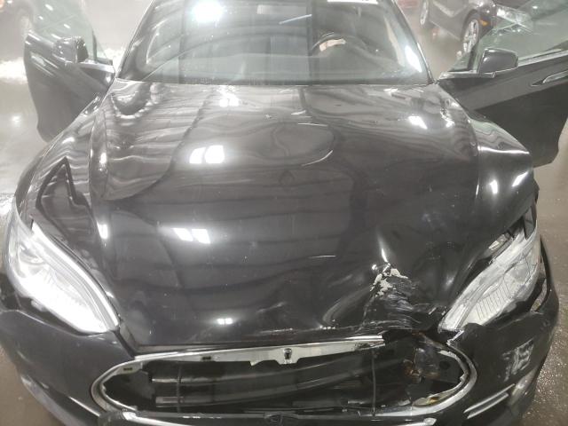 Photo 11 from auction – 2015 TESLA MODEL S 70 with VIN 5YJSA1S21FF095902