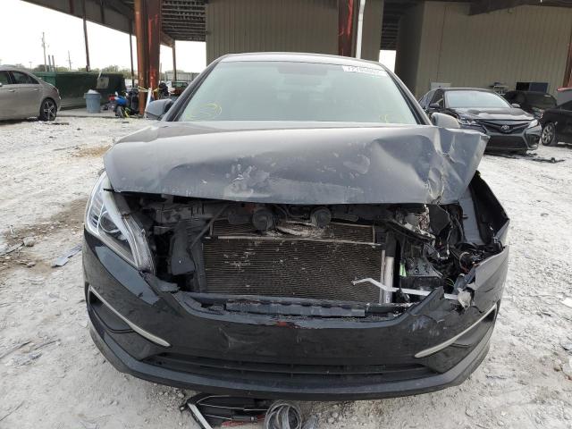 Photo 5 from auction – 2017 HYUNDAI SONATA SE with VIN 5NPE24AF3HH590753