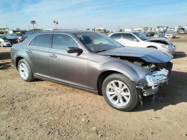 Photo 4 from auction – 2016 CHRYSLER 300 LIMITE with VIN 2C3CCAAG0GH206712