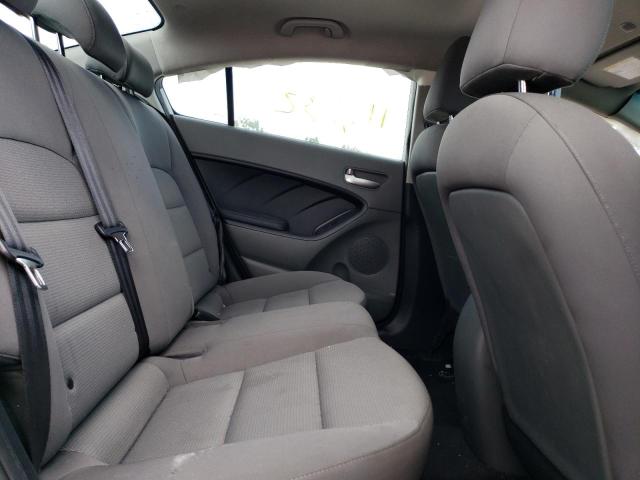Photo 10 from auction – 2017 KIA FORTE LX with VIN 3KPFK4A76HE015290
