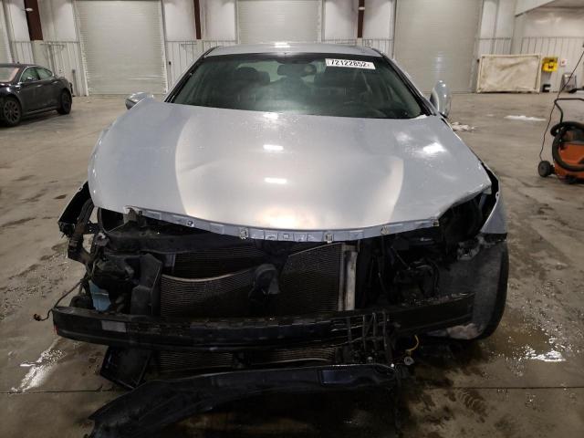 Photo 5 from auction – 2013 HYUNDAI SONATA GLS with VIN 5NPEB4AC5DH589040