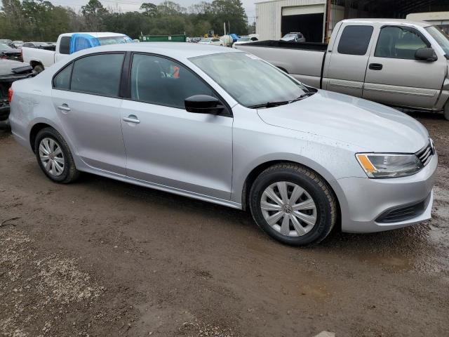 Photo 4 from auction – 2014 VOLKSWAGEN JETTA BASE with VIN 3VW2K7AJ5EM220724