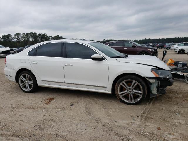 Photo 4 from auction – 2012 VOLKSWAGEN PASSAT SEL with VIN 1VWCN7A3XCC062795