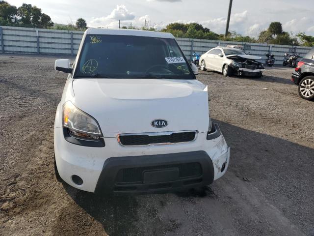 Photo 5 from auction – 2011 KIA SOUL + with VIN KNDJT2A21B7716696