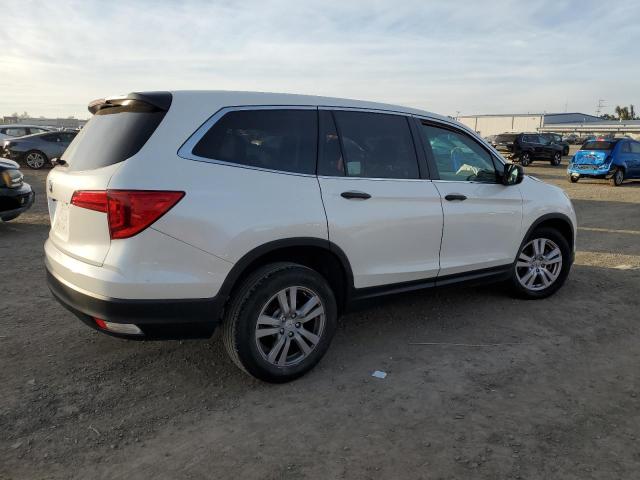 Photo 3 from auction – 2018 HONDA PILOT LX with VIN 5FNYF5H18JB003016