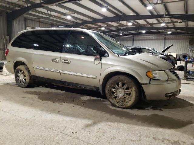 Photo 4 from auction – 2006 CHRYSLER TOWN & COU with VIN 2A4GP54L26R845260