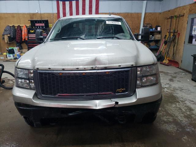 Photo 5 from auction – 2007 GMC NEW SIERRA with VIN 2GTFK13Y471552000