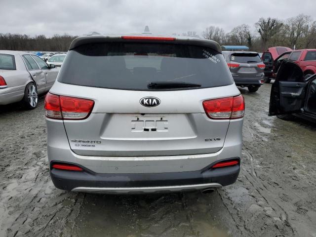 Photo 6 from auction – 2016 KIA SORENTO EX with VIN 5XYPH4A55GG023058