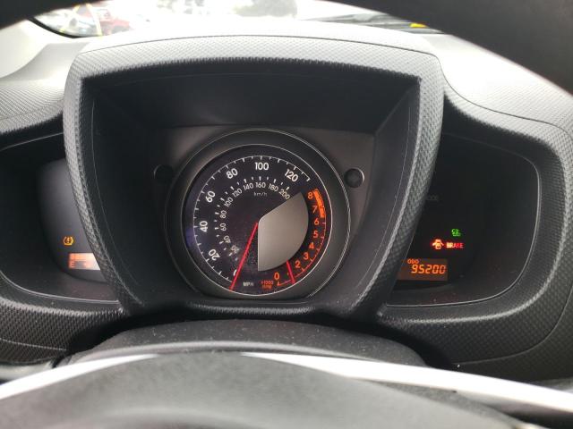 Photo 9 from auction – 2011 TOYOTA SCION XD with VIN JTKKU4B42B1013648
