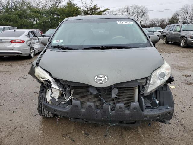Photo 5 from auction – 2012 TOYOTA SIENNA XLE with VIN 5TDYK3DC1CS224754
