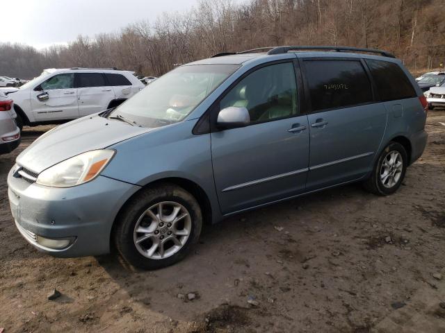 TOYOTA SIENNA XLE 2004 with VIN 5TDZA22C44S218792 - Photo from auction