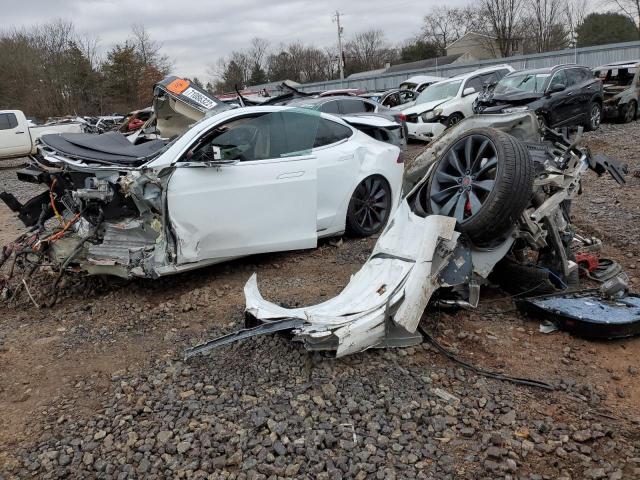 TESLA MODEL S 2016 with VIN 5YJSA1E42GF141722 - Photo from auction