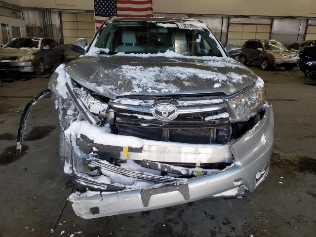 Photo 5 from auction – 2015 TOYOTA HIGHLANDER with VIN 5TDJKRFH5FS189136