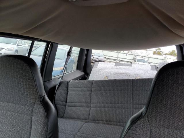 Photo 10 from auction – 2000 JEEP CHEROKEE S with VIN 1J4FF48SXYL141796