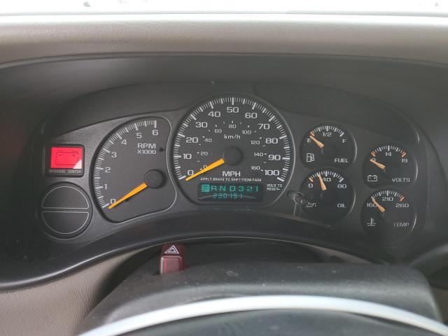 Photo 9 from auction – 2000 CHEVROLET SILVERADO with VIN 2GCEC19T5Y1327204