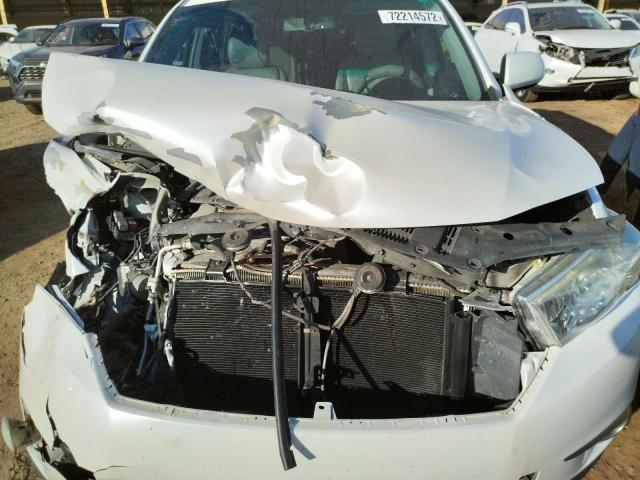 Photo 12 from auction – 2011 TOYOTA HIGHLANDER with VIN 5TDYK3EH2BS049195