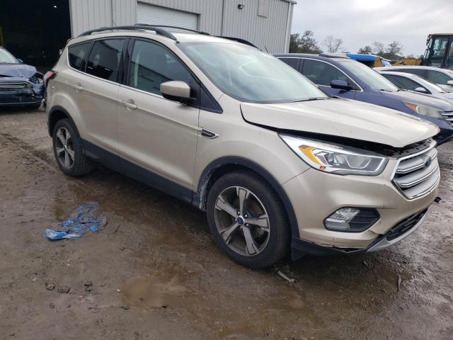 Photo 4 from auction – 2017 FORD ESCAPE SE with VIN 1FMCU0GD1HUF02574