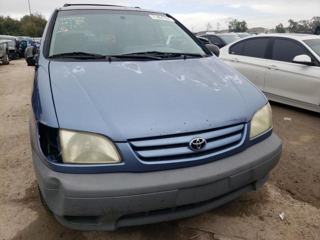 Photo 5 from auction – 2002 TOYOTA SIENNA CE with VIN 4T3ZF19C02U506855