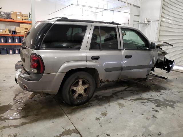 Photo 3 from auction – 2005 CHEVROLET TRAILBLAZE with VIN 1GNDT13S552227117