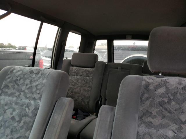 Photo 10 from auction – 2002 ISUZU TROOPER with VIN JACDS58X927J00049