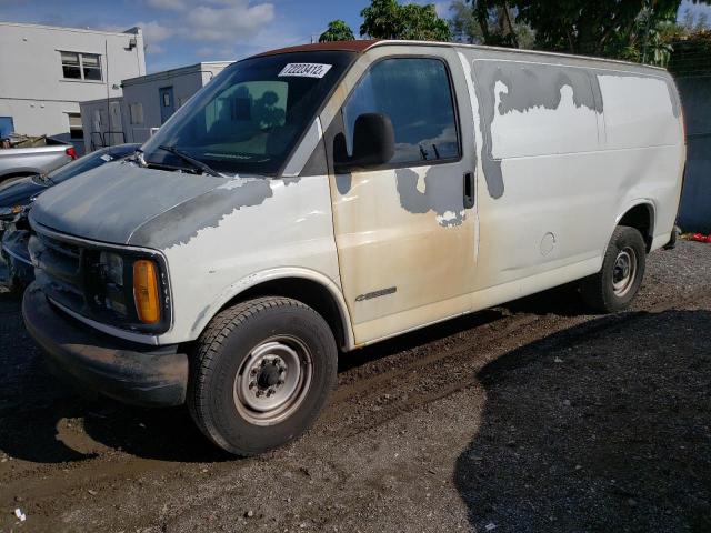 CHEVROLET EXPRESS G3 2001 with VIN 1GCHG35R611112787 - Photo from auction