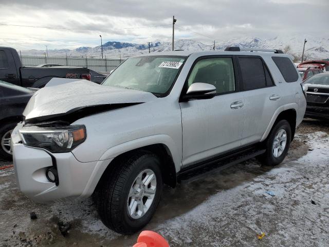 TOYOTA 4RUNNER SR 2020 with VIN JTEBU5JRXL5770880 - Photo from auction