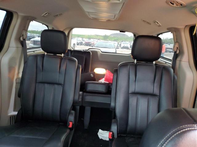 Photo 10 from auction – 2014 CHRYSLER TOWN & COU with VIN 2C4RC1BGXER365409