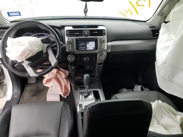 Photo 8 from auction – 2017 TOYOTA 4RUNNER SR with VIN JTEZU5JR6H5164739