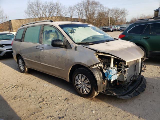 Photo 4 from auction – 2010 TOYOTA SIENNA CE with VIN 5TDKK4CC0AS311569
