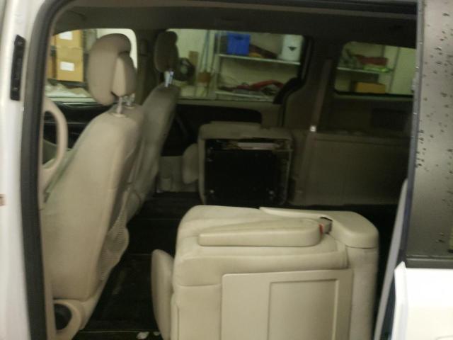 Photo 11 from auction – 2016 DODGE GRAND CARA with VIN 2C7WDGBG3GR385347