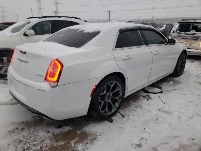 Photo 3 from auction – 2015 CHRYSLER 300 LIMITE with VIN 2C3CCAAG3FH818241