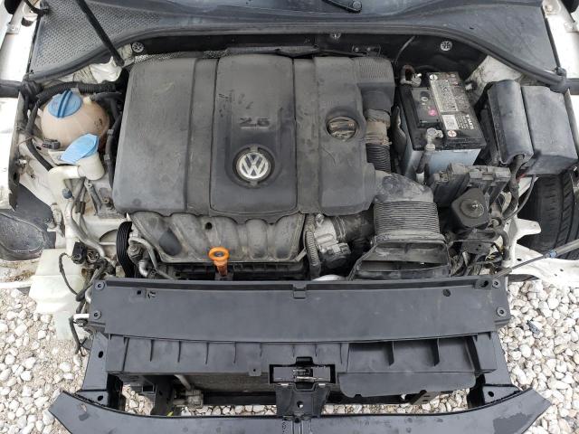 Photo 11 from auction – 2013 VOLKSWAGEN PASSAT SE with VIN 1VWBP7A37DC109028