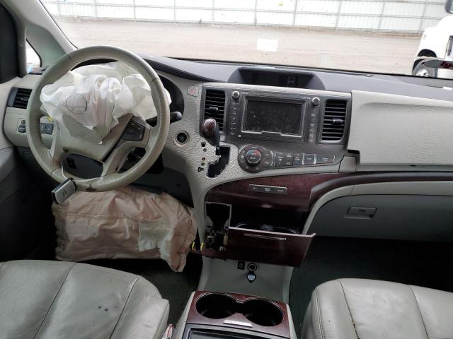 Photo 8 from auction – 2012 TOYOTA SIENNA XLE with VIN 5TDYK3DC1CS224754