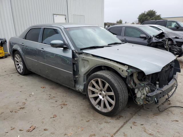 Photo 4 from auction – 2006 CHRYSLER 300C SRT-8 with VIN 2C3LA73W96H216201