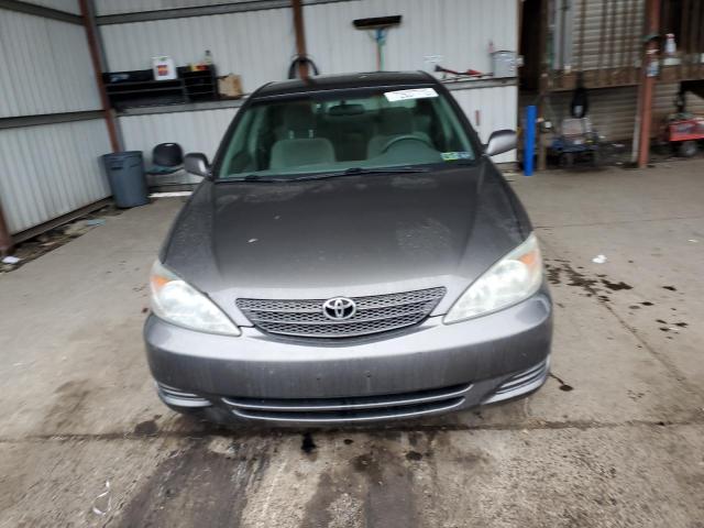 Photo 5 from auction – 2004 TOYOTA CAMRY LE with VIN 4T1BE32K64U921336